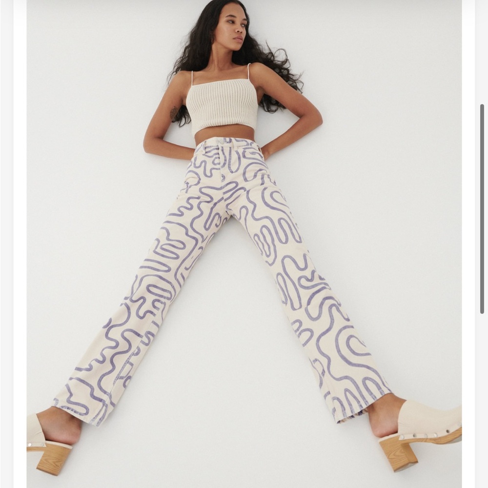 Zara graffiti print jeans. Size US 4. So unique!